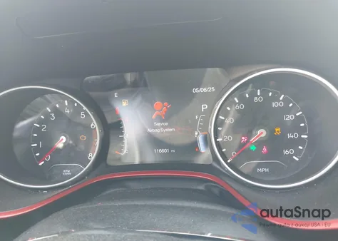 2019 Jeep Compass Trailhawk 4X4 z USA, uszkodzony, nr VIN 3C4NJDDB9KT739654